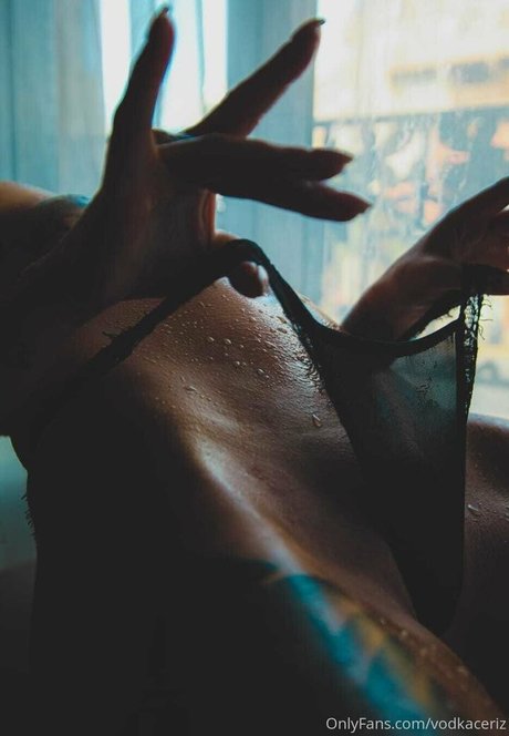 CerizVodka nus étoiles photos