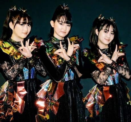 Babymetal étoile parfaite photo
