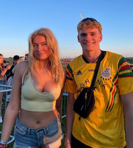 Miriam Stoifl star du porno belle galeries