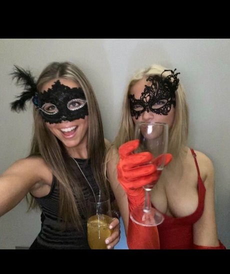 Miriam Stoifl mannequin galerie