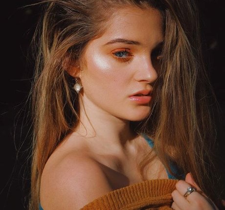 Erika Bierman star du porno chaude galerie