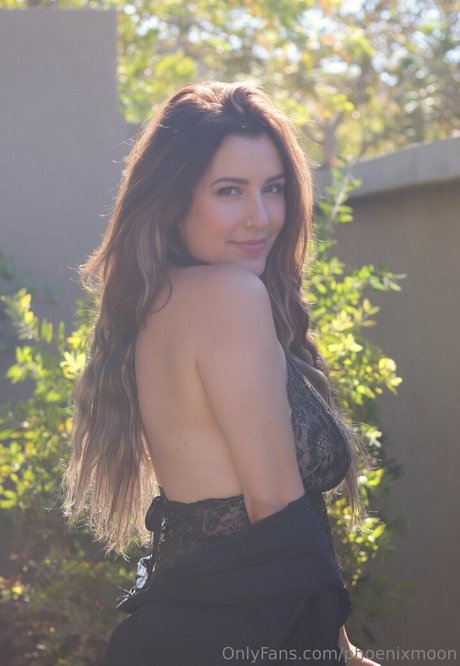 phoenixmoon star du porno hd galeries