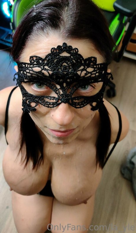 la yle modèle xxx img