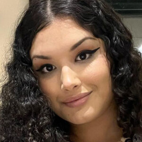 Mia Lombardi modèle sexy photos