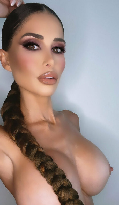 Nikola Jiraskova étoile adulte img