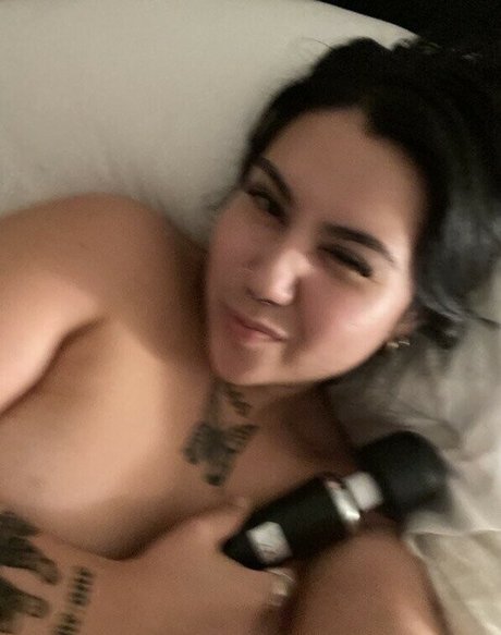 missnalgonadtx star exclusive image