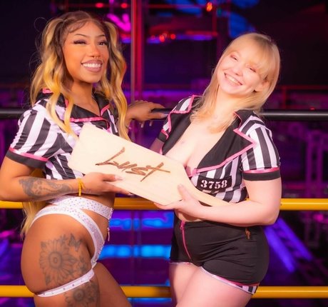 Acidhousecat modèle meilleur galerie