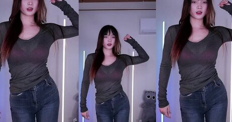 Serimm11 modèle sexy img