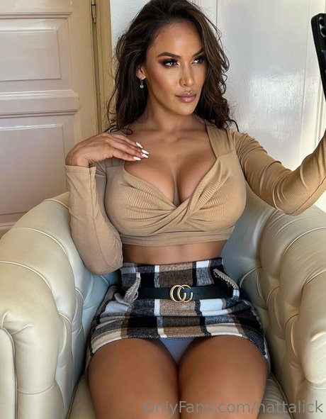 gros seins branlette espagnole onlyfans sexe érotique galeries