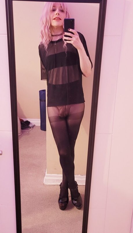 Softcore modèle sympa archive