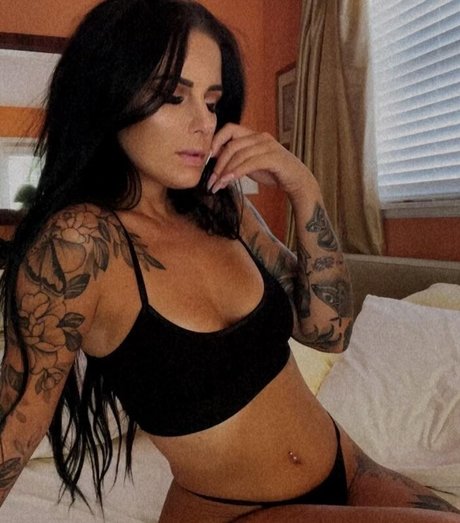 chrissyej étoile xxx collection