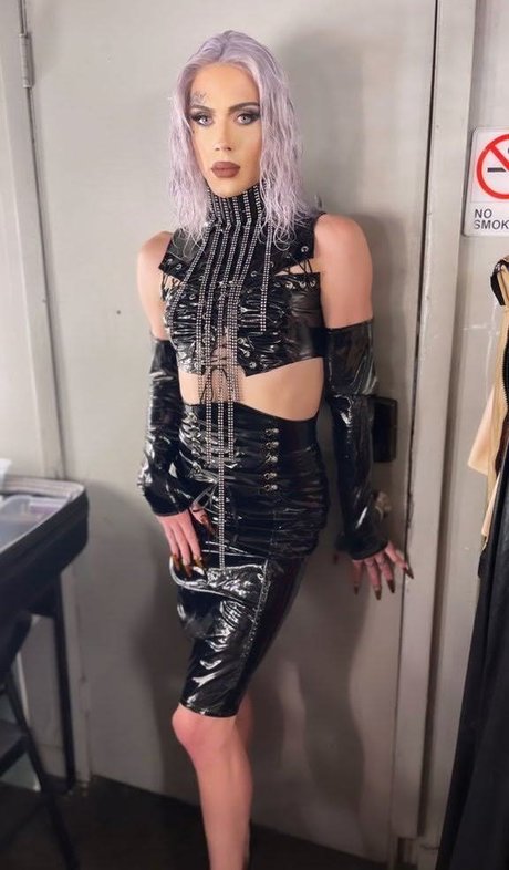 LanaSummersXO modèle magnifique photos