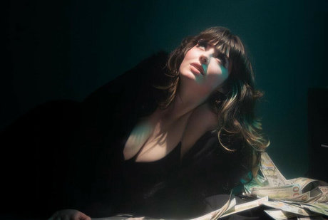 Waluiguigui actrice chaude archive