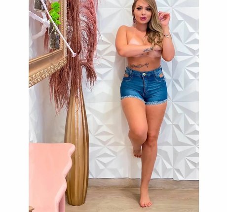 Luiza Sloty art étoile galeries