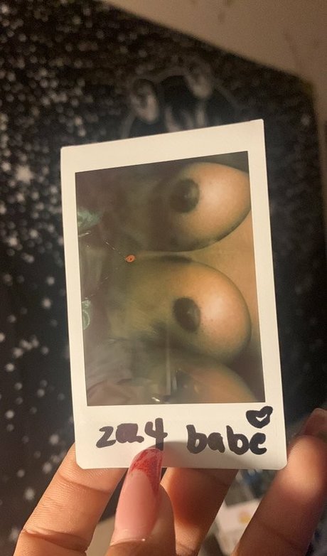 milf aux cheveux noirs onlyfans haute qualité archive