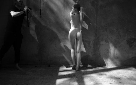 Ola Okrzesik modèle sexy photos