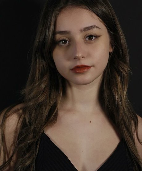 Skainheda actrice libre archive