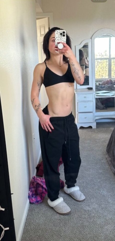 Lexie Herod étoile exclusive images