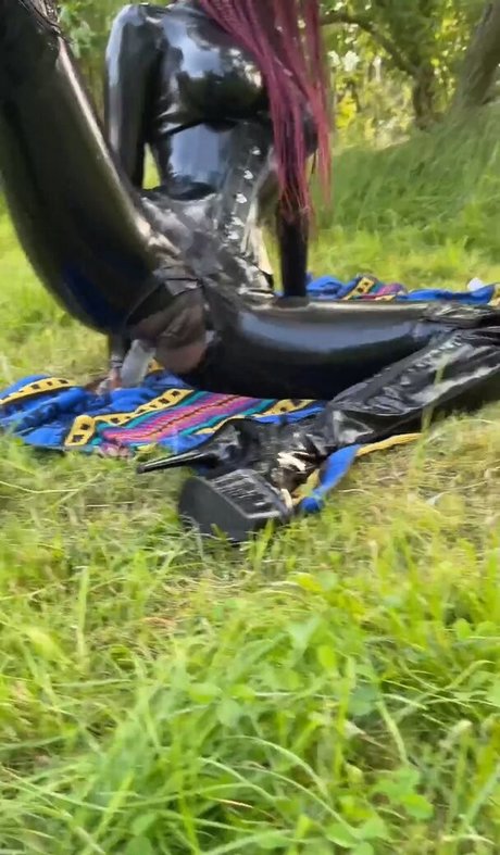 Sexmeat actrice photos