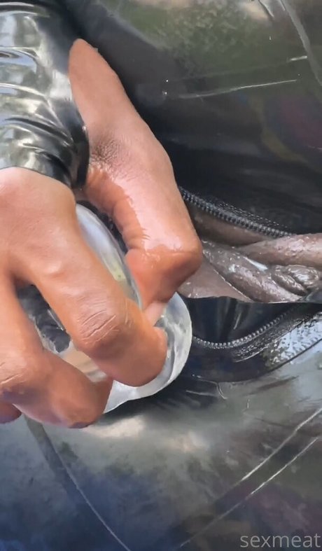 Sexmeat actrice xxx galeries