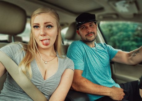 Alicewnder actrice érotique galerie