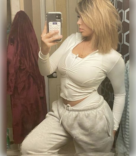 luvedbyhannah jolie étoile photos