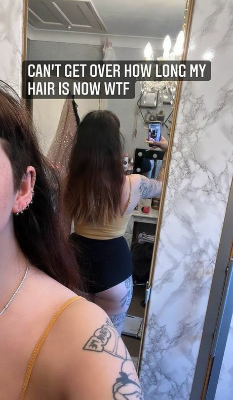 joi asiatique uniquementfans assez érotique des photos