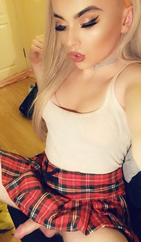 kayleeteenxx actrice libre galeries