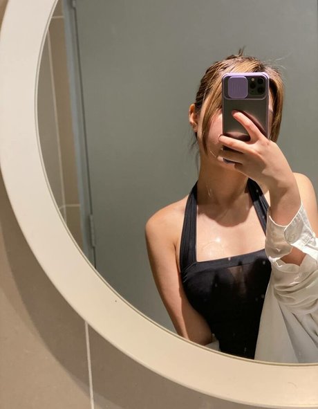 Diorwynn star du porno parfaite des photos