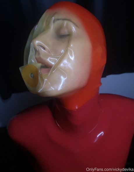 Vicky Devika art de star du porno galeries