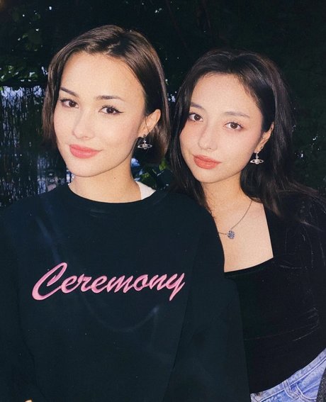 Vikkyboyce actrice adulte galeries