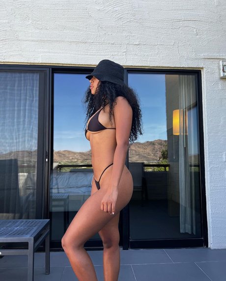 Jonica Keating étoile xxx galeries