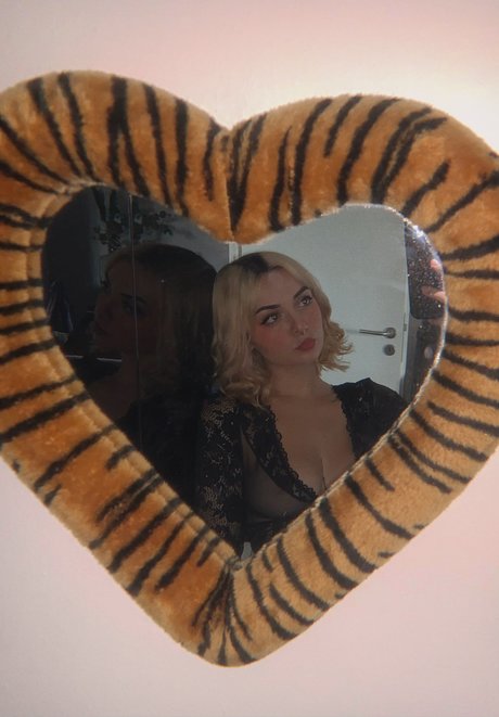 Toradoki belle actrice archive