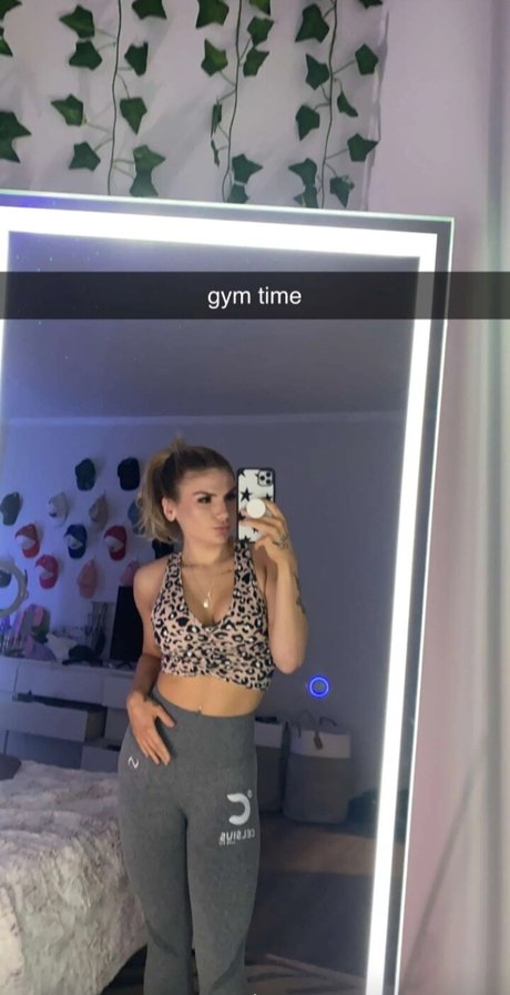 Bailey Rose joli modèle images