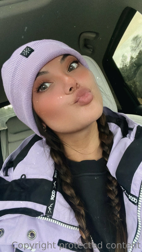 Kaitlyn Nguyen_ étoile gratuite image