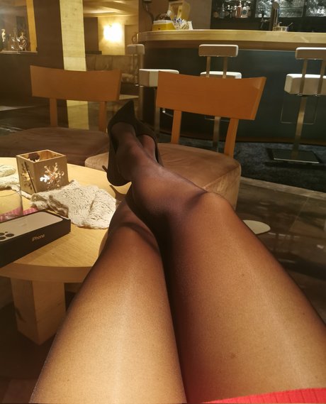 jolie ébène onlyfans xxx meilleur photo