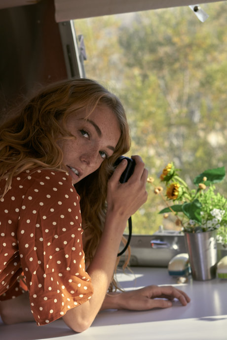 Lauren Hurlbut haut étoile galeries