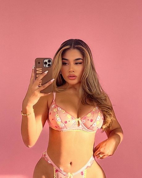 Maria Perez_ actrice artistique galerie