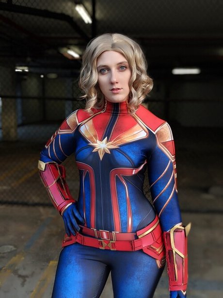 Mel Capperino Garcia modèle adulte archive