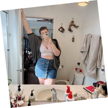 fans de monstres uniquement art pornographique des photos