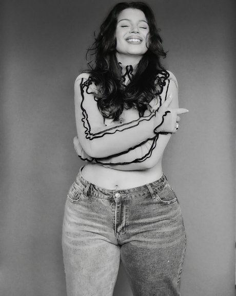 Valeria Vendetta étoile érotique photo