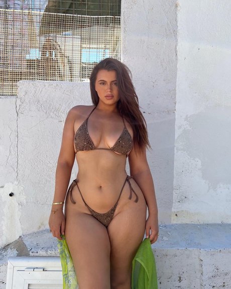 Valeria Vendetta étoile chaude photo