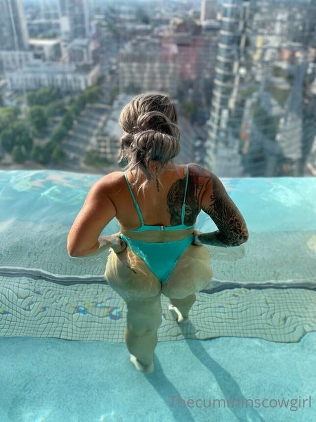 Chloe Yonker modèle sexy img