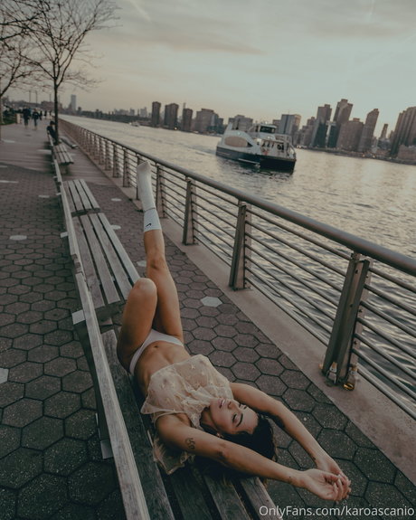 Karolys Ascanio meilleur modèle photos