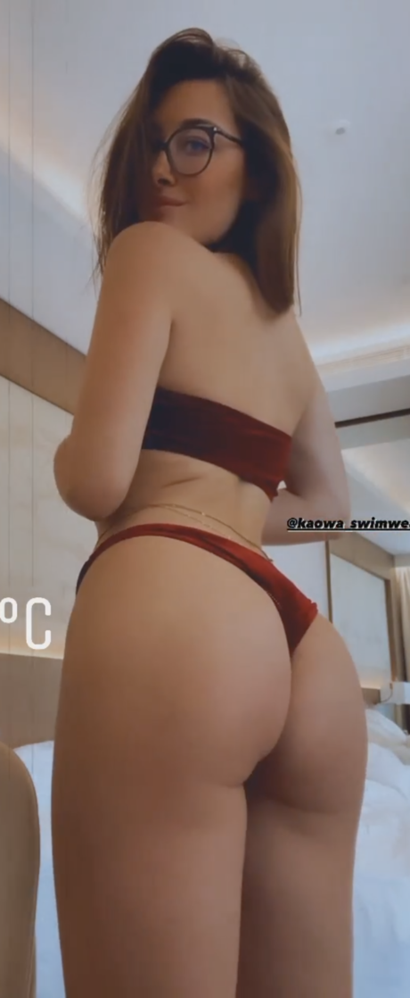 joi uniquementfans xxx de haute qualité image