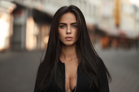 modèles uniquementfans bel adulte images