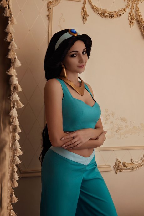 _Lana Ronina star du porno chaude photos