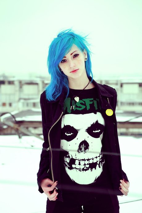 Eliza Satu actrice nue photos