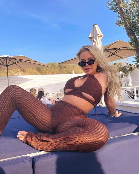 Yana Daems jolie star du porno collection