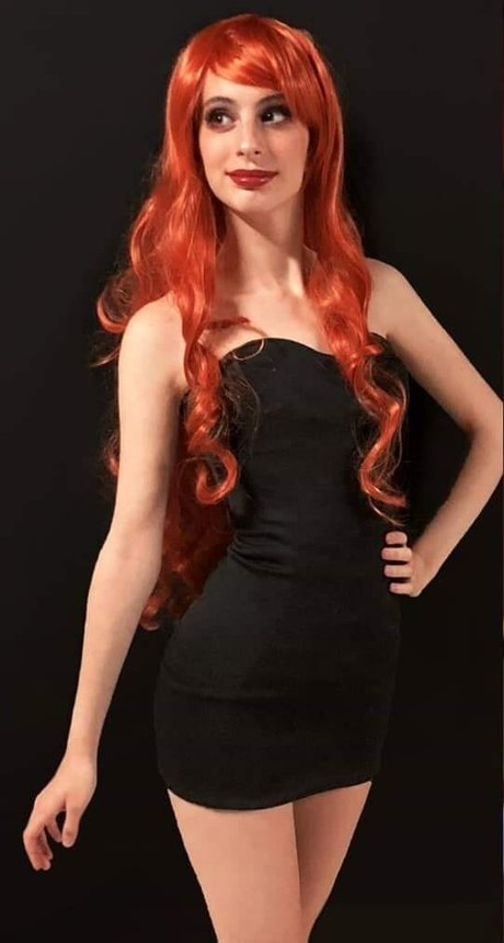 Maya Gold actrice érotique img